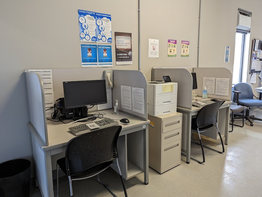 Bilingual Service Centre / Centre de services bilingues | 16 St Veterans Memorial, Saint Laurent, MB R0C 2S0, Canada | Phone: (204) 646-4095