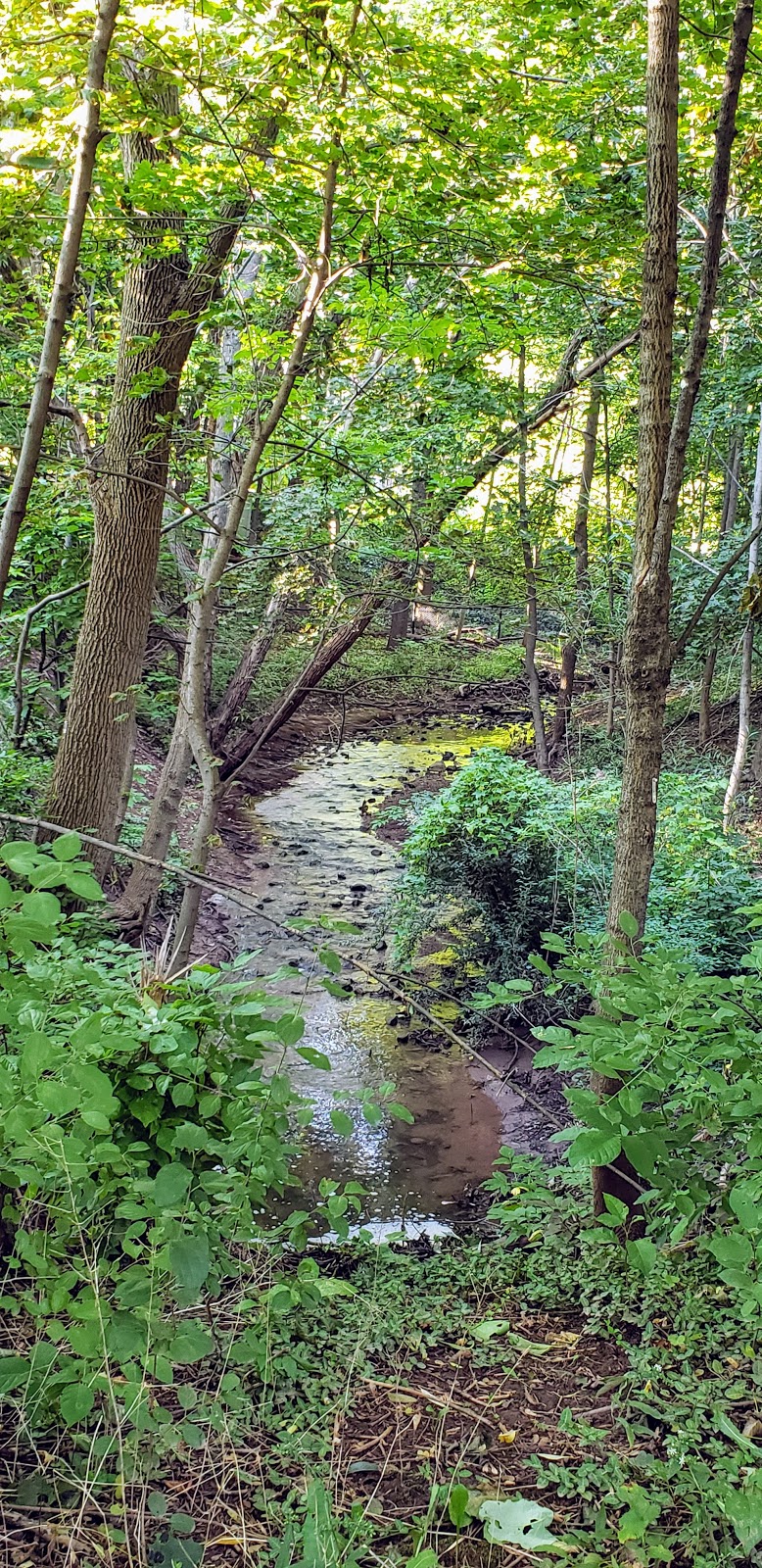 Oakdale Park Trailhead | Miller Rd, Oakville, ON L6H 1J6, Canada
