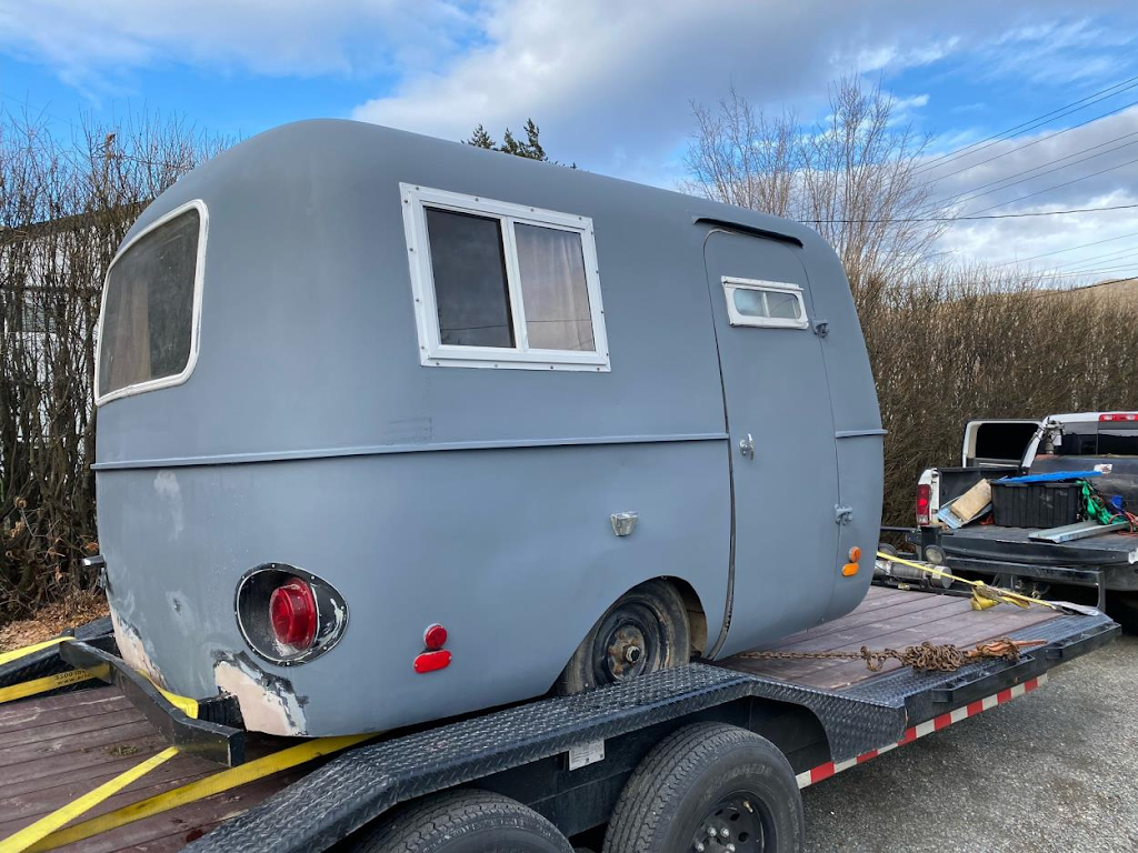 LaFrance HotShotting | 1400 Coyote Valley Rd, Ashcroft, BC V0K 1A0, Canada | Phone: (780) 974-6094