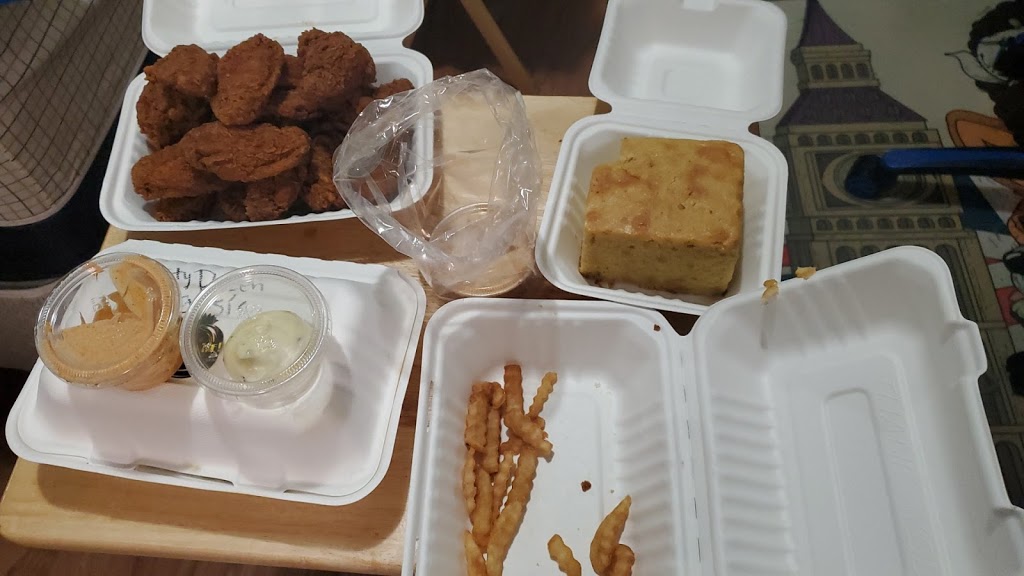 Mercy Me Nashville Chicken | 420 Corydon Ave, Winnipeg, MB R3L 0N8, Canada | Phone: (204) 452-1422