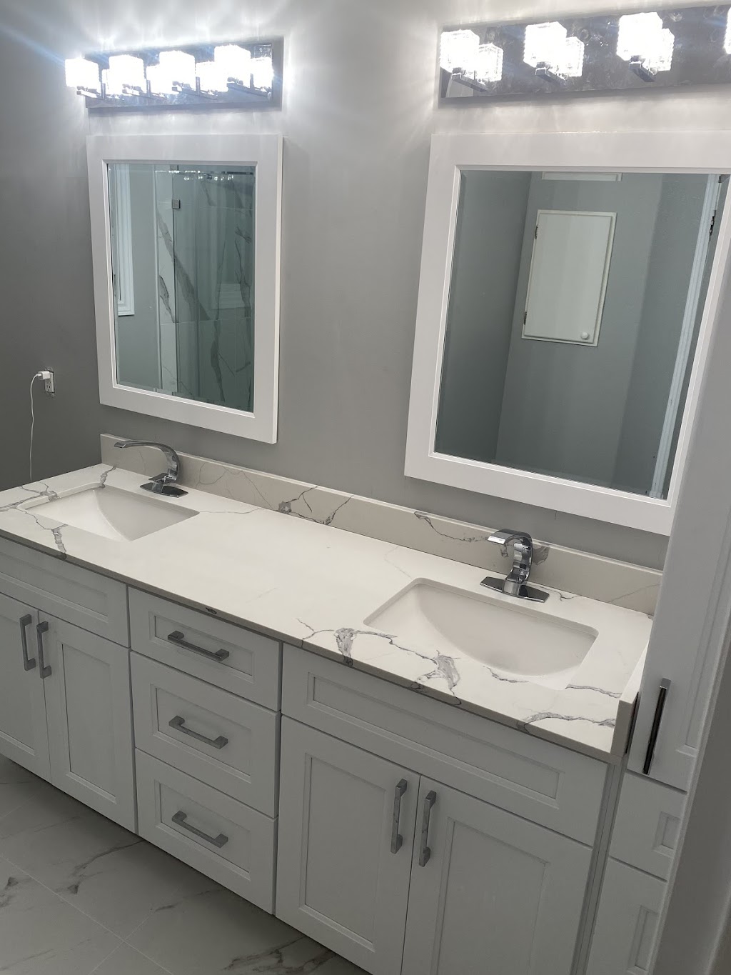 Nnl renovation | 88 Nelson Cir, Newmarket, ON L3X 1R2, Canada | Phone: (647) 871-8383