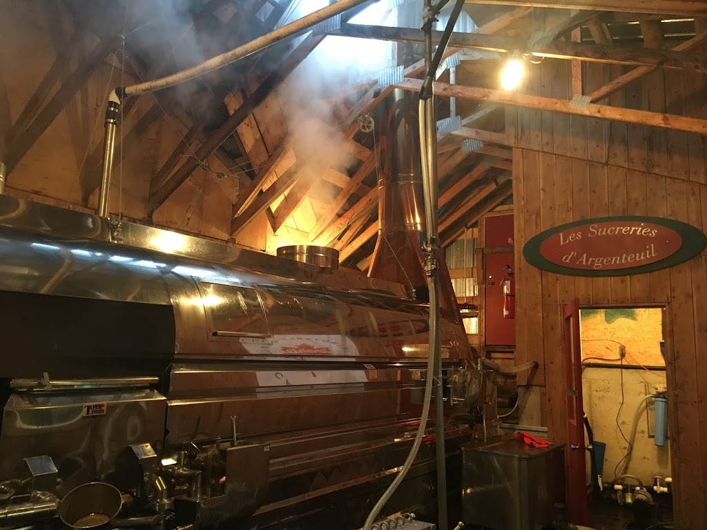 Cabane à sucre du Coteau | 2200 Chemin du Coteau - des - Hêtres S, Saint-André-dArgenteuil, QC J0V 1X0, Canada | Phone: (450) 537-3768