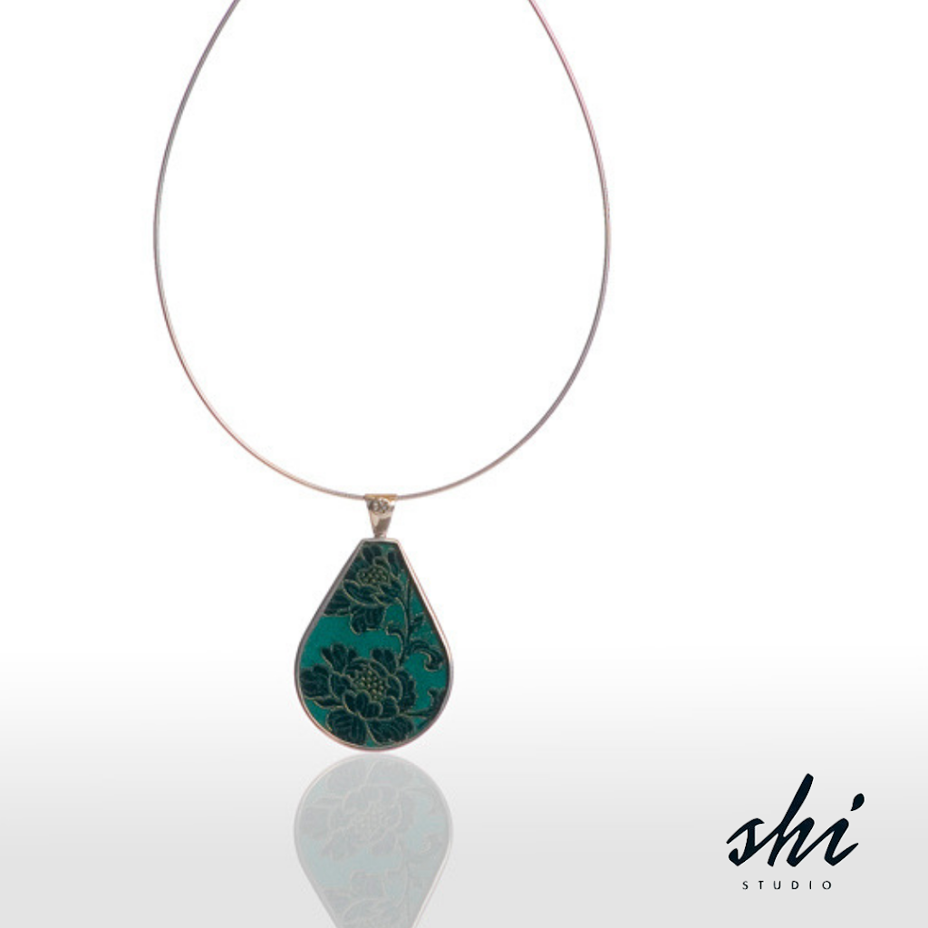Shi Studio | 477 Sturdee St, Victoria, BC V9A 6R2, Canada | Phone: (250) 886-5551