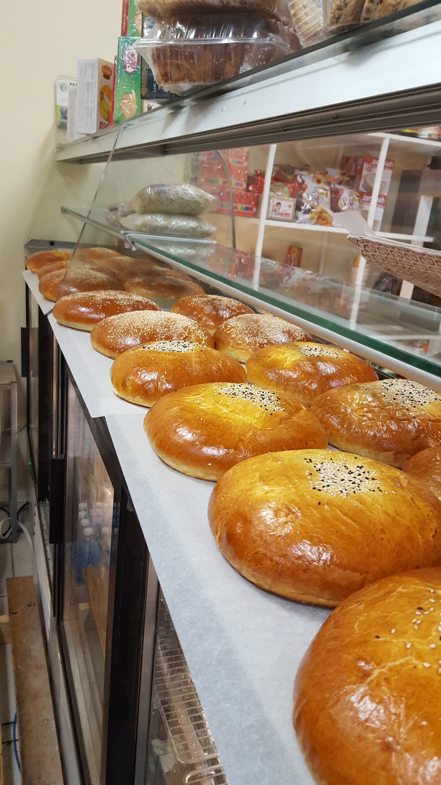 Salamat Bakery | bakery | 100 Steeles Ave W Unit 15, Vaughan, ON L4J 7Y1, Canada | 9056959470 OR +1 905-695-9470