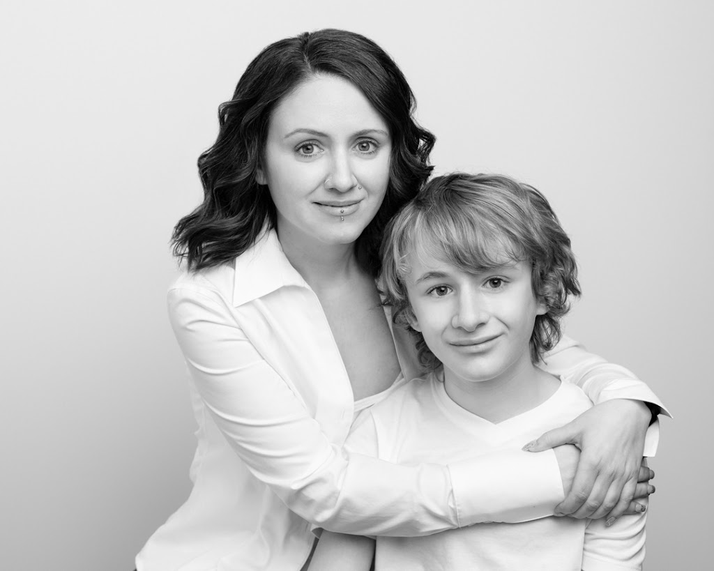 Candace Woods Photography | 938 Gibsons Way Unit 207, Gibsons, BC V0N 1V7, Canada | Phone: (778) 847-1783