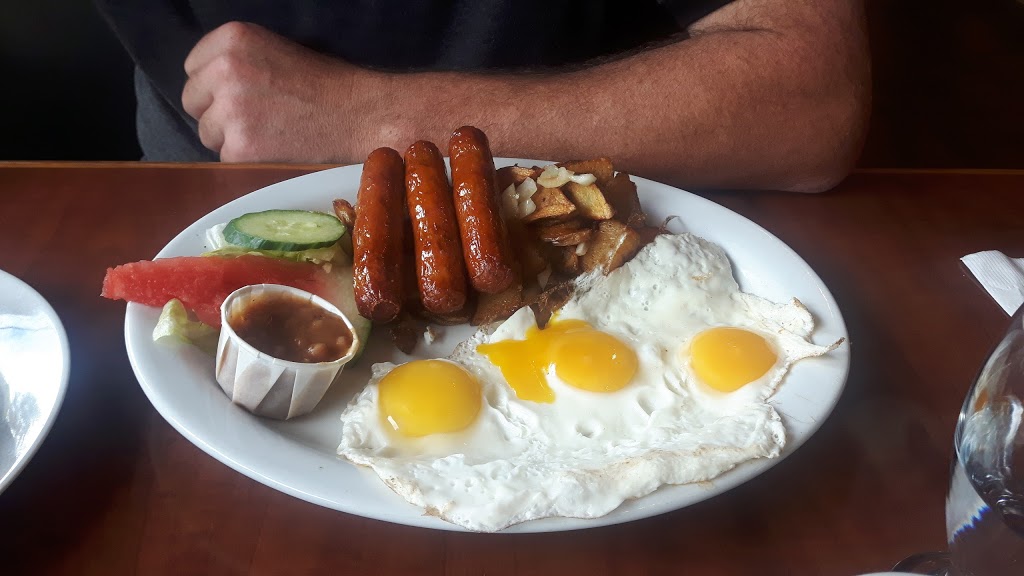 Restaurant Alpina | 1189 Chemin de la Montagne, Gatineau, QC J9J 3S2, Canada | Phone: (819) 607-6677