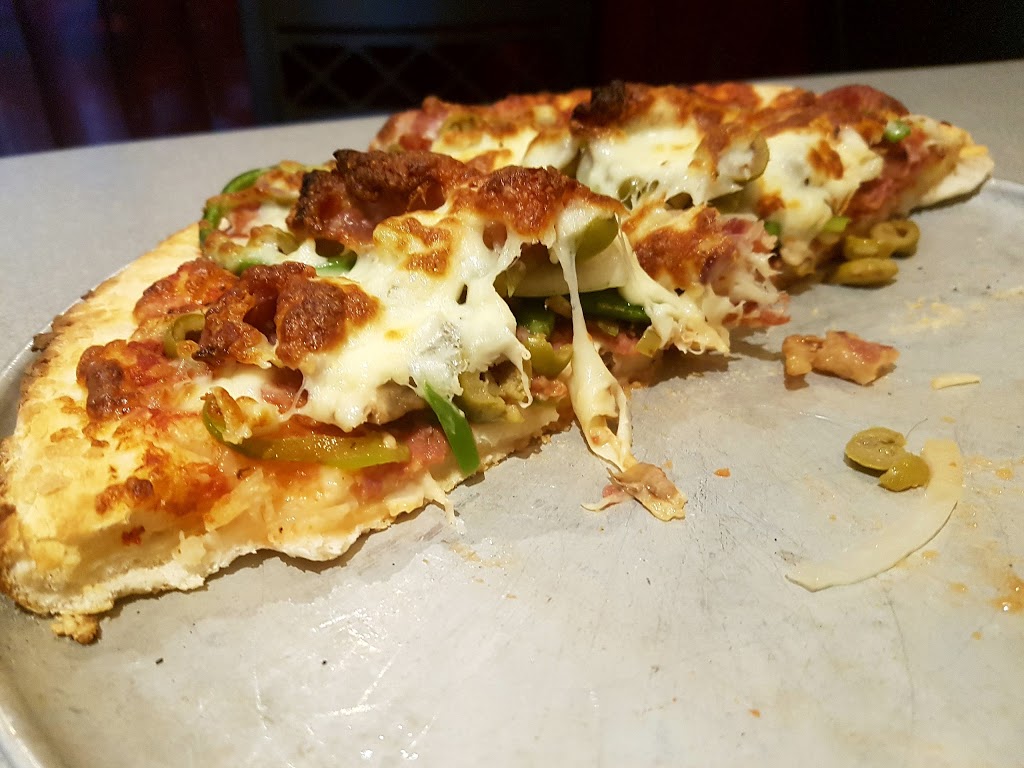 Buckingham Pizza | 421 Avenue de Buckingham, Gatineau, QC J8L 2G8, Canada | Phone: (819) 986-8555