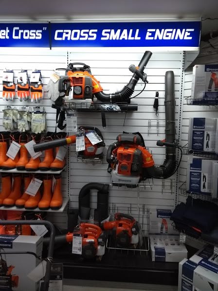 Cross Small Engine Repairs Ltd | 69 Conquerall Rd, Hebbs Cross, NS B4V 0Z6, Canada | Phone: (902) 543-9683
