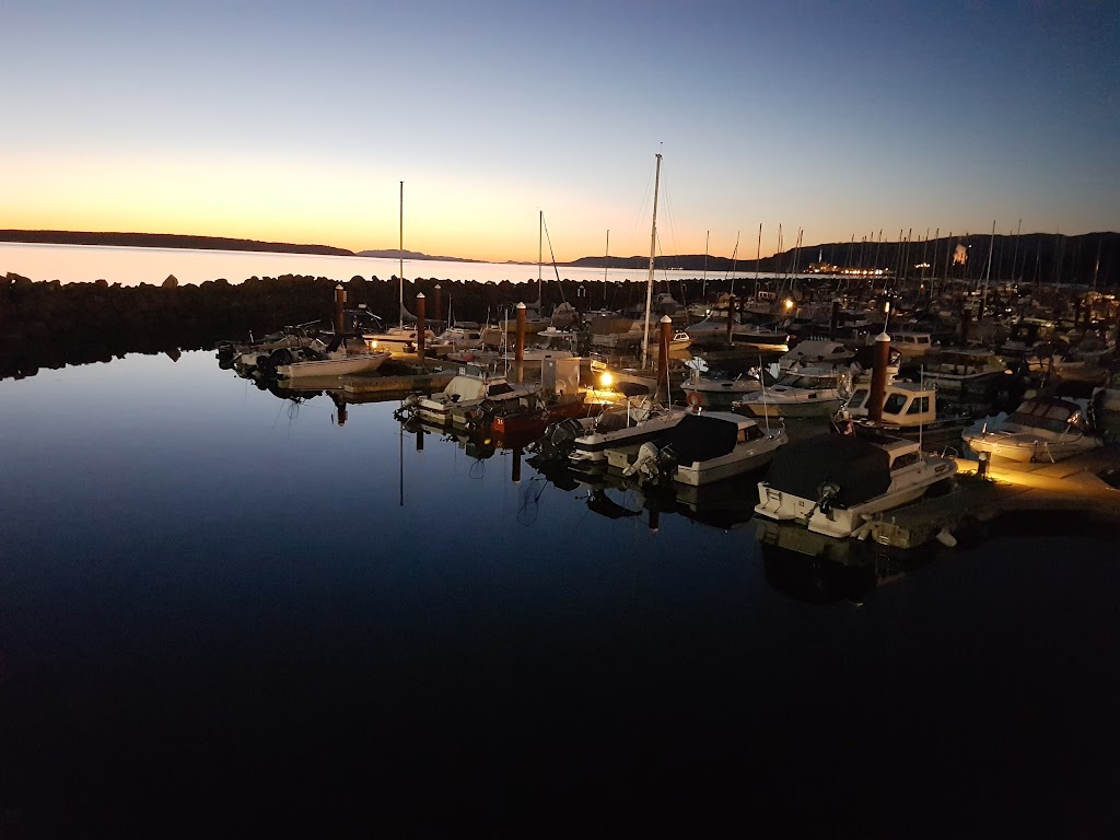 Marine Traders | 4446 Willingdon Ave, Powell River, BC V8A 2M6, Canada | Phone: (604) 485-4624