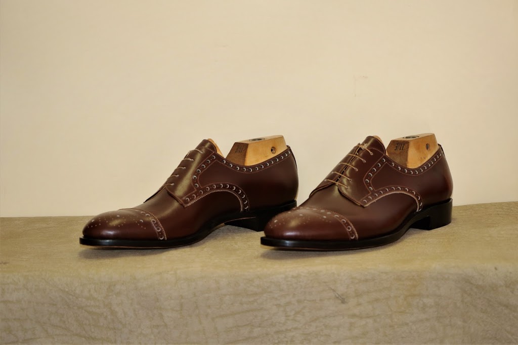 Hand Made Shoes | 196 Kenilworth Ave N, Hamilton, ON L8H 4S2, Canada | Phone: (416) 778-7012