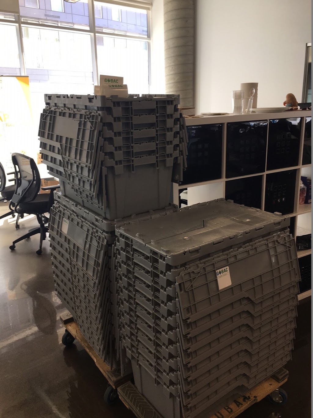 Les Boites Gobac Inc. - Boites de déménagement/Moving boxes | 2960 Rue Halpern, Saint-Laurent, QC H4S 1R2, Canada | Phone: (514) 335-2427