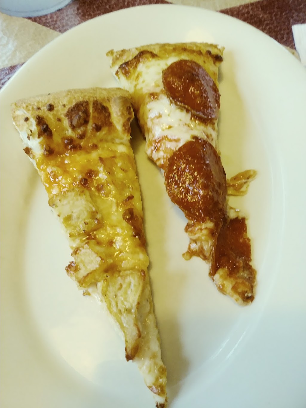 Pizza Hut | 3497 McKinley Pkwy, Blasdell, NY 14219, USA | Phone: (716) 823-4778