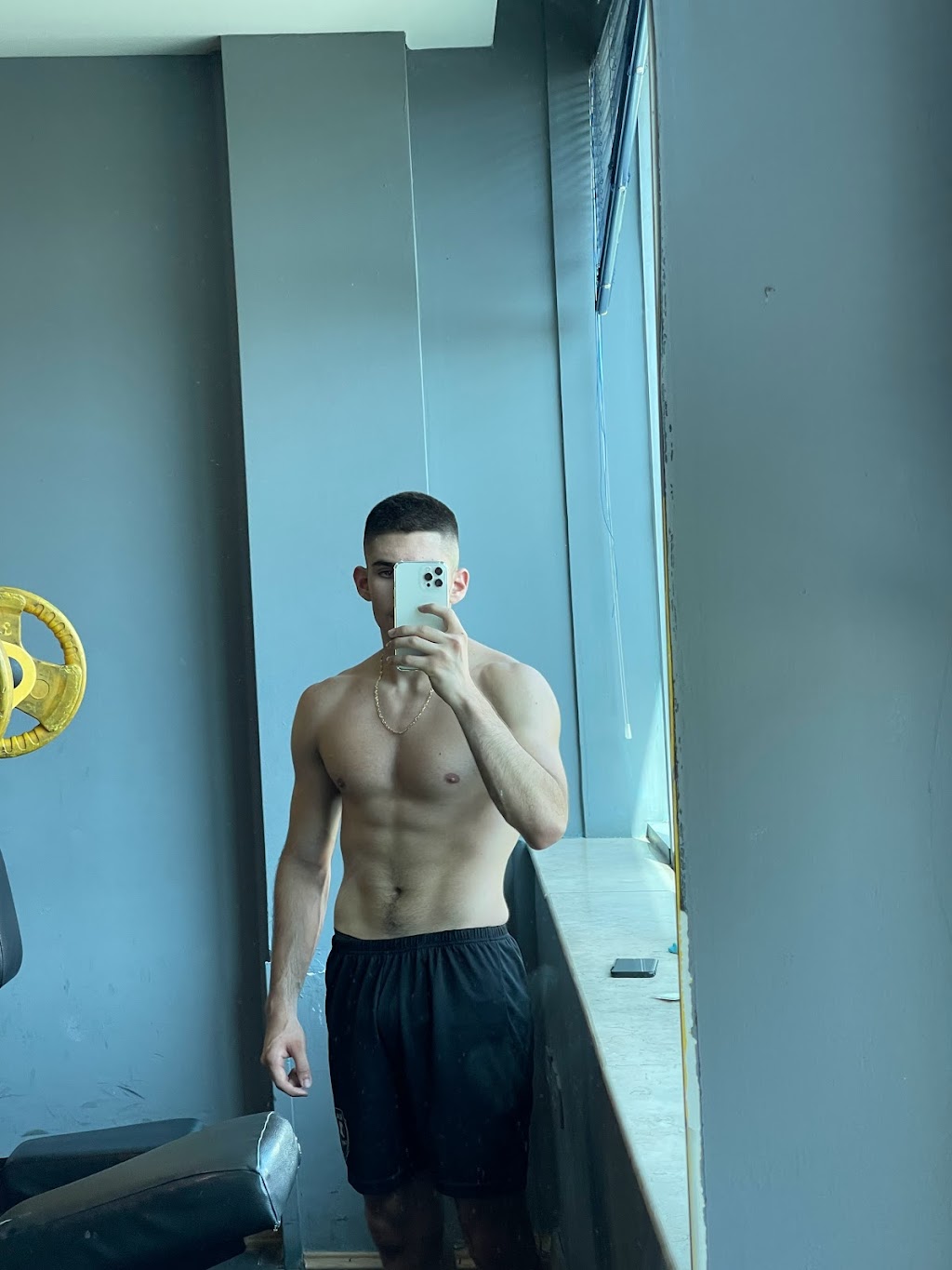 Alushi Fitness Trainer | 2435 22a St NW, Calgary, AB T2M 3X7, Canada | Phone: (825) 561-4699