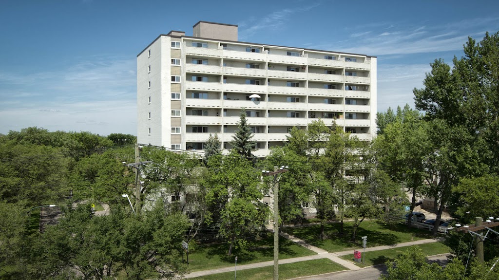 Olympic Towers | Charles St, Winnipeg, MB R2W 4B9, Canada | Phone: (204) 898-7165
