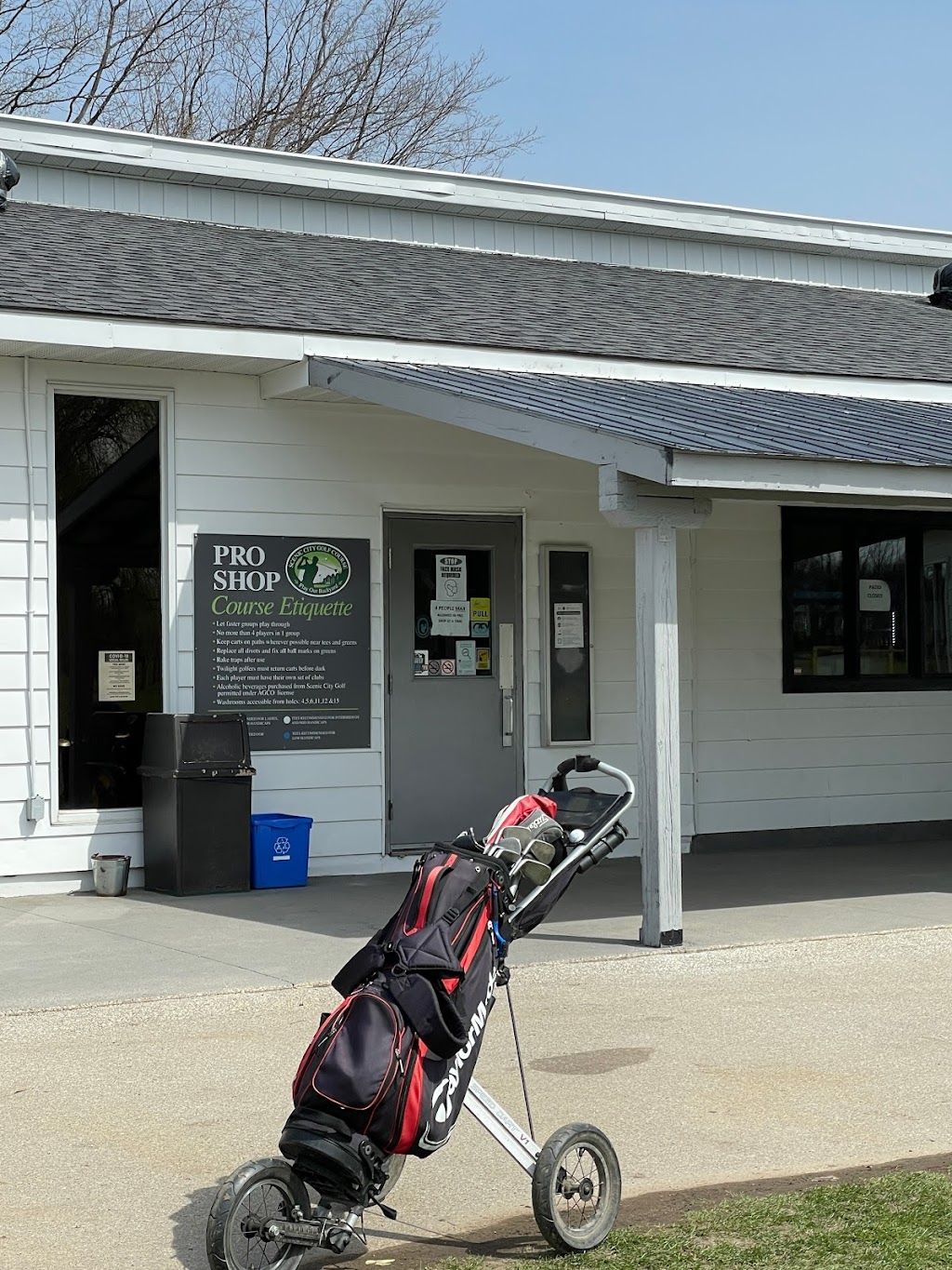 Scenic City Golf Course | 203674 ON-26, Owen Sound, ON N4K 5W4, Canada | Phone: (519) 376-4649
