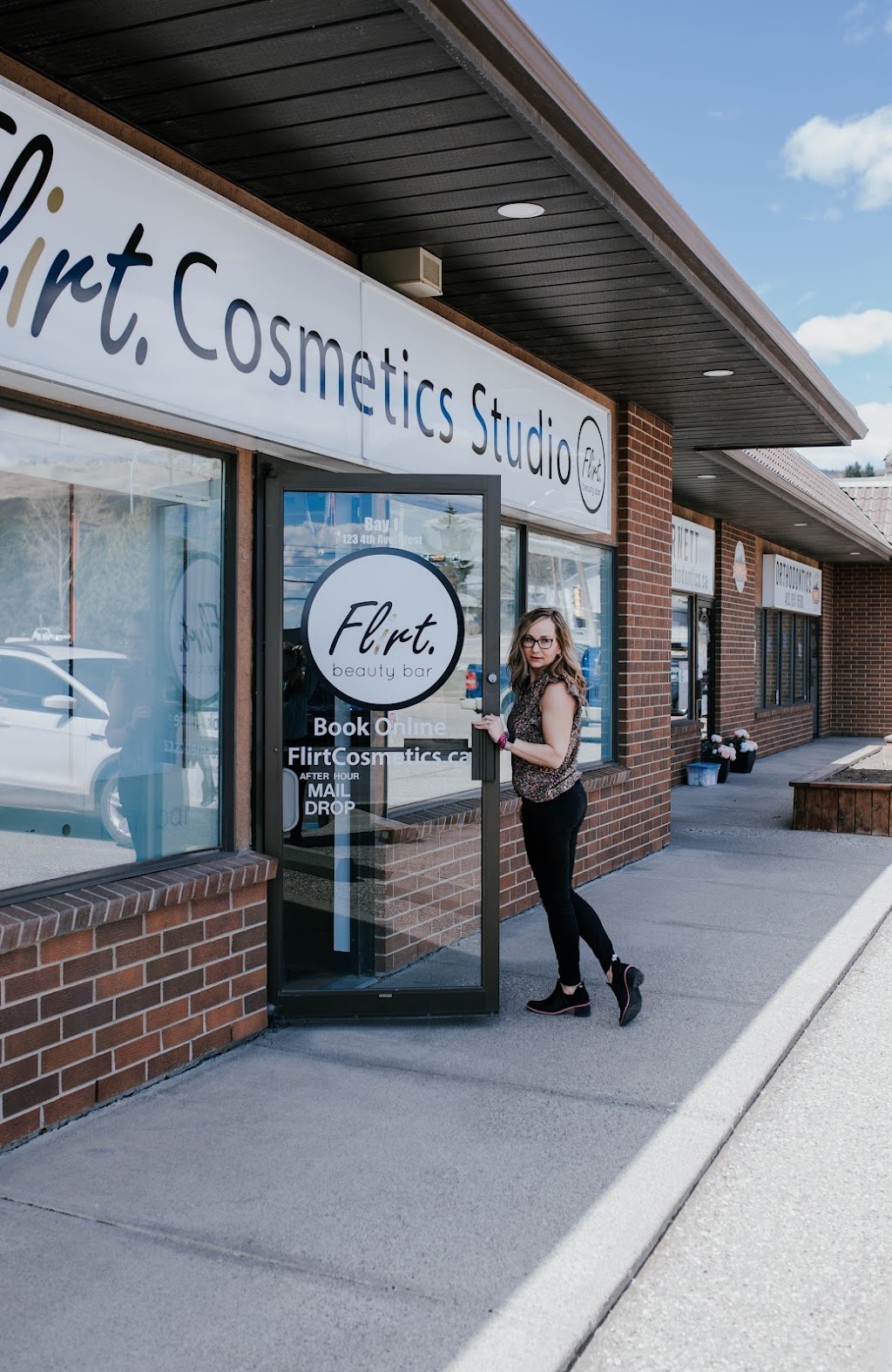 Flirt Cosmetics Studio | 123 4 Ave W # 1, Cochrane, AB T4C 0A4, Canada | Phone: (403) 981-5331