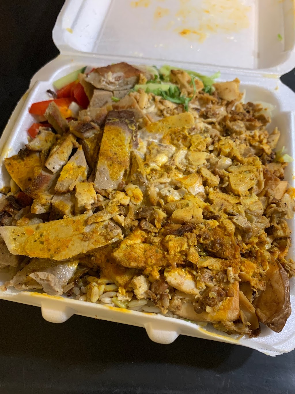 Shadi Shawarma | 2209 Bloor St W, Toronto, ON M6S 2X9, Canada | Phone: (416) 763-1572