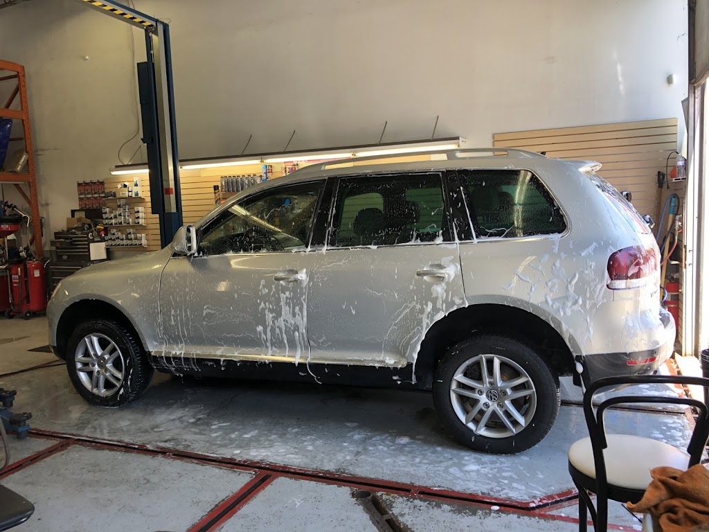 A-Pact Automotive | 1-1555 Michael St, Ottawa, ON K1B 3T3, Canada | Phone: (613) 422-5551