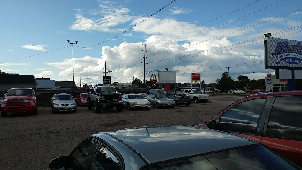 Wrenchers Auto Inc | 846 Pembroke St E, Pembroke, ON K8A 3M2, Canada | Phone: (613) 735-3820