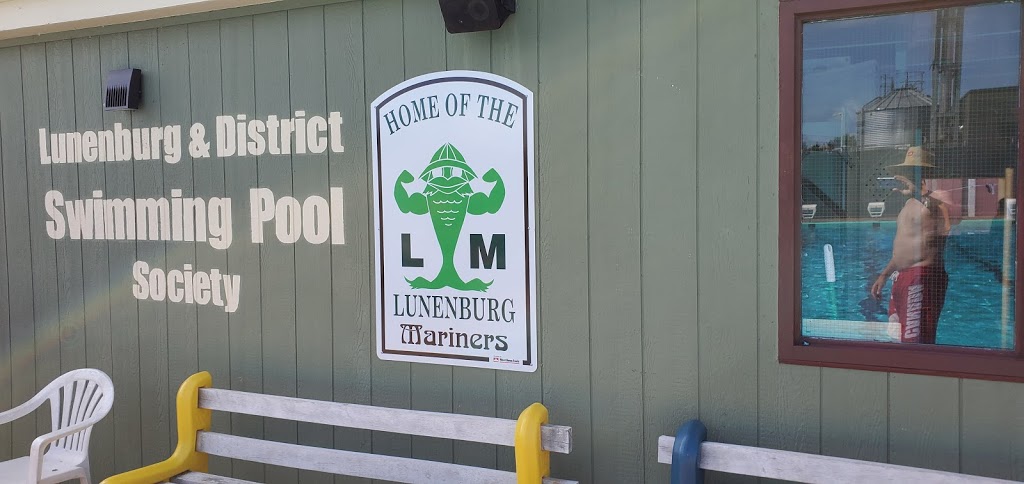 Lunenburg swimming pool | 25 Knickle Rd, Lunenburg, NS B0J 2C0, Canada | Phone: (902) 634-4499
