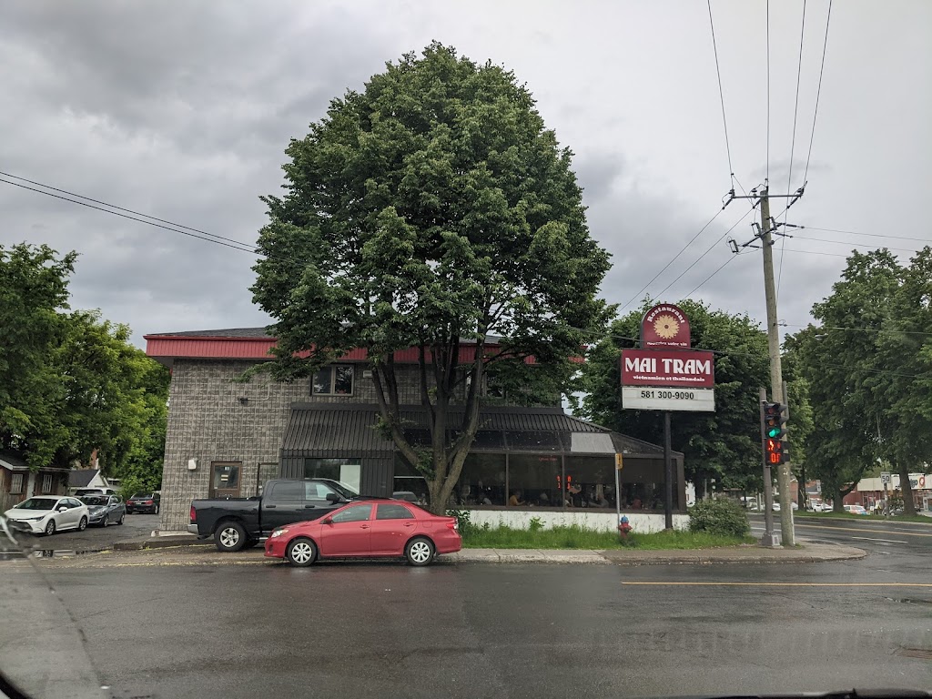 Mai Tram | 2390 1re Av., Québec, QC G1L 3N1, Canada | Phone: (581) 300-9090