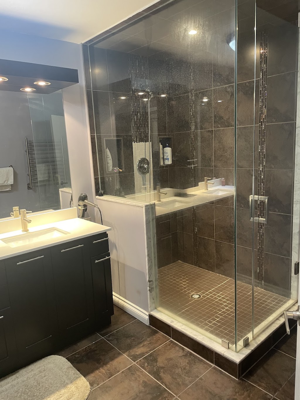 HH renovation & general contracting Inc | 18 Delbert Dr, Scarborough, ON M1P 1X2, Canada | Phone: (647) 550-4807