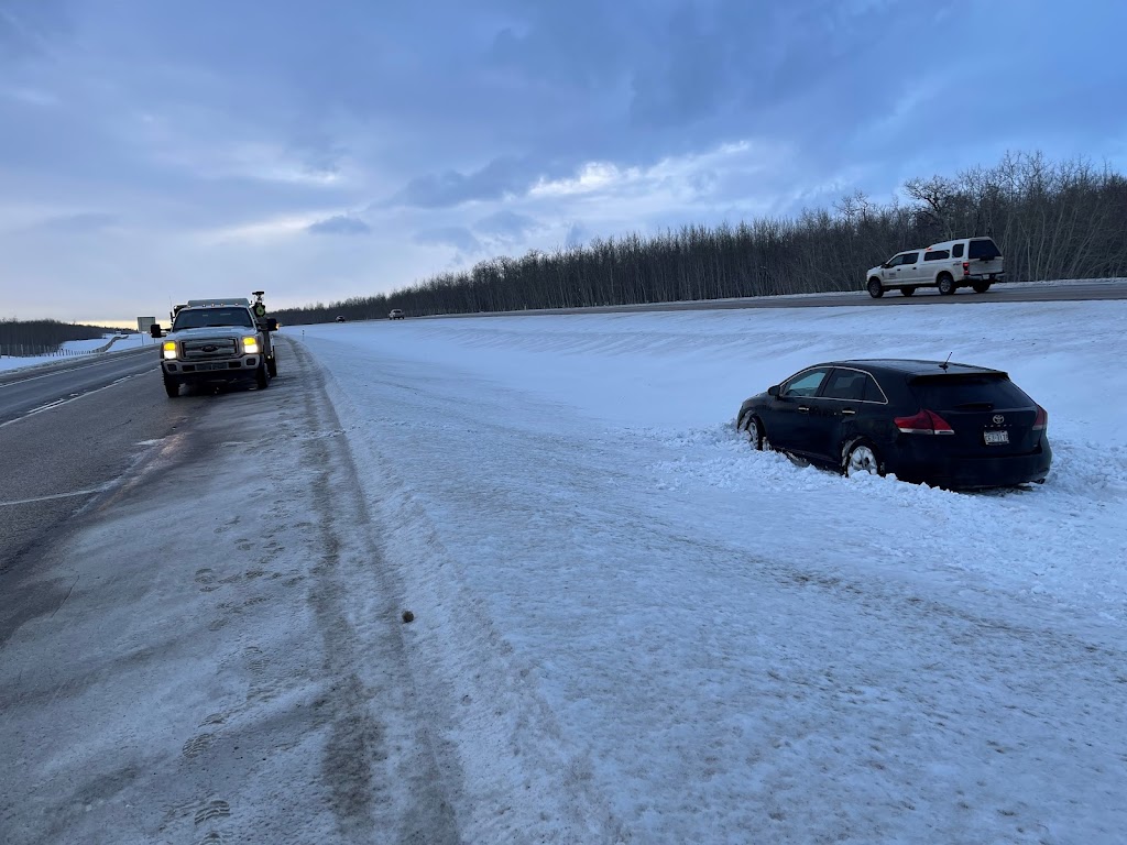 Best Towing | 169 53050, Range Rd 214, Ardrossan, AB T8E 2E1, Canada | Phone: (780) 803-8697