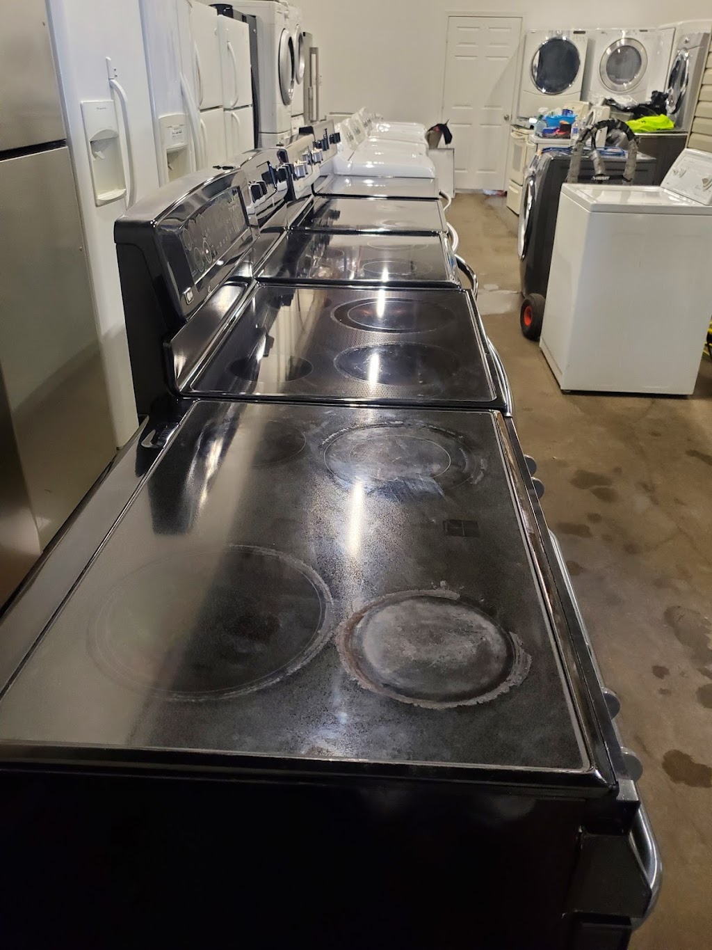 Calgary Used Appliances | 4451 64 Ave SE Bay 1, Calgary, AB T2C 2C8, Canada | Phone: (587) 985-0370