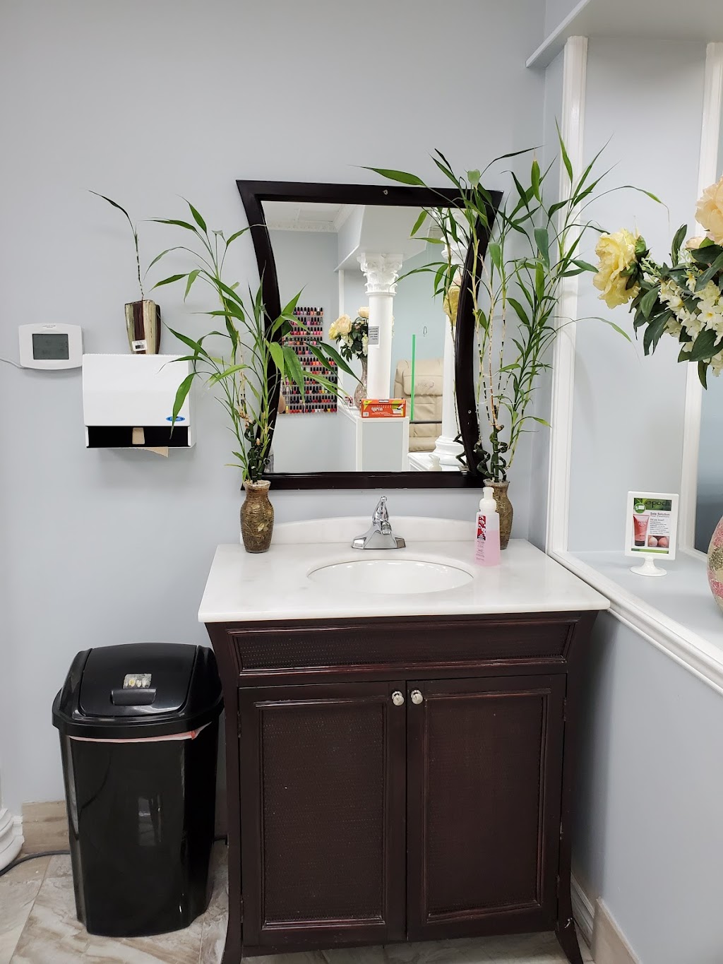 BBB Nails & Spa | 710 Cumberland Ave, Burlington, ON L7N 3M9, Canada | Phone: (905) 333-8331