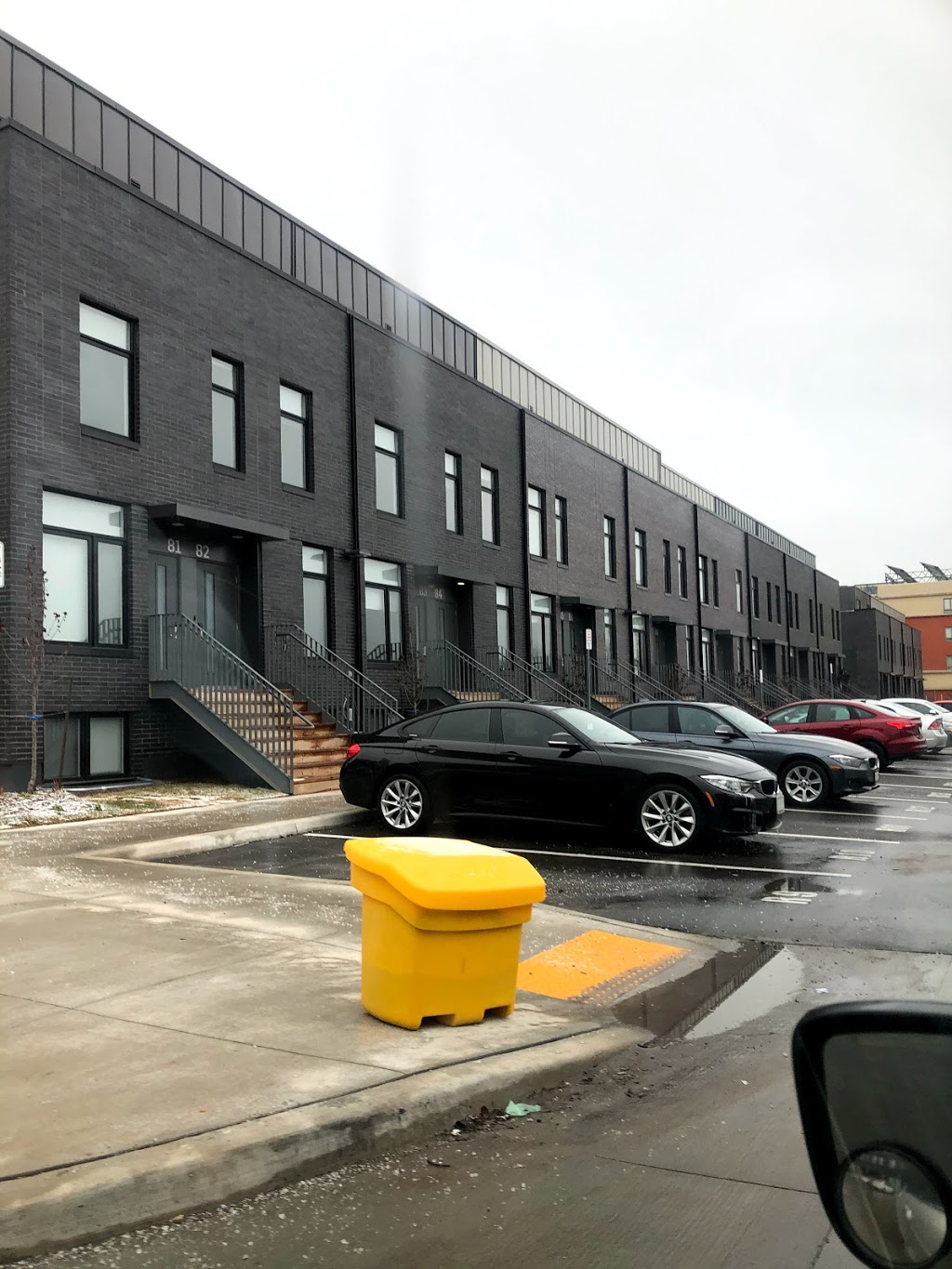 Varsity Communities | Oshawa | 1800 Simcoe St N, Oshawa, ON L1G 0C2, Canada | Phone: (905) 363-8207