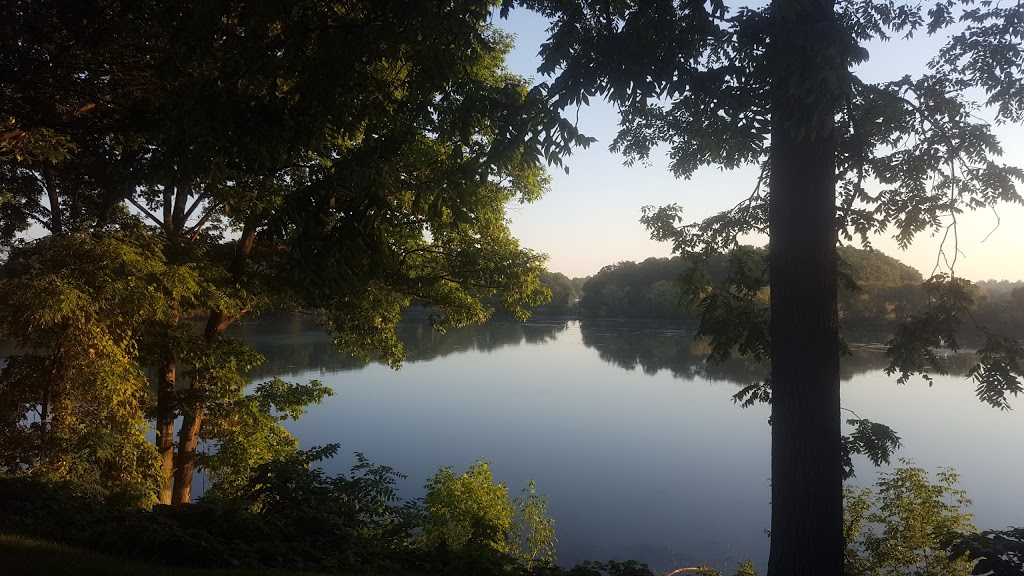 Richardsons Creek Lookout | 58 Golden Blvd, St. Catharines, ON L2N 7M7, Canada