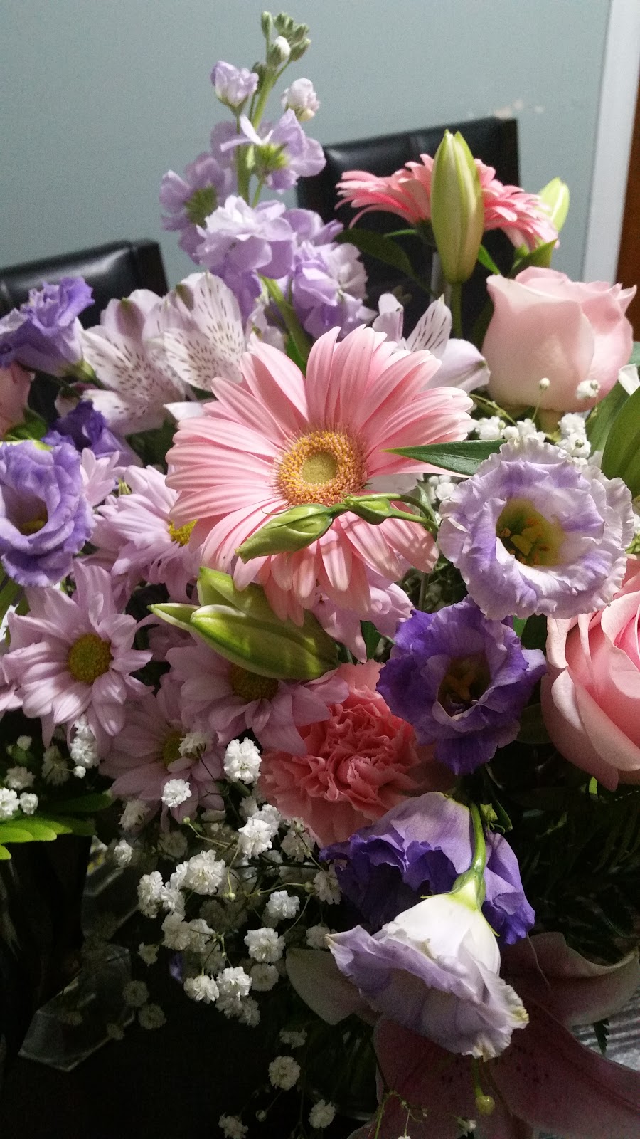 Blossoms Flower Shop | 308 Boes Rd, Brighton, ON K0K 1H0, Canada | Phone: (613) 475-9991