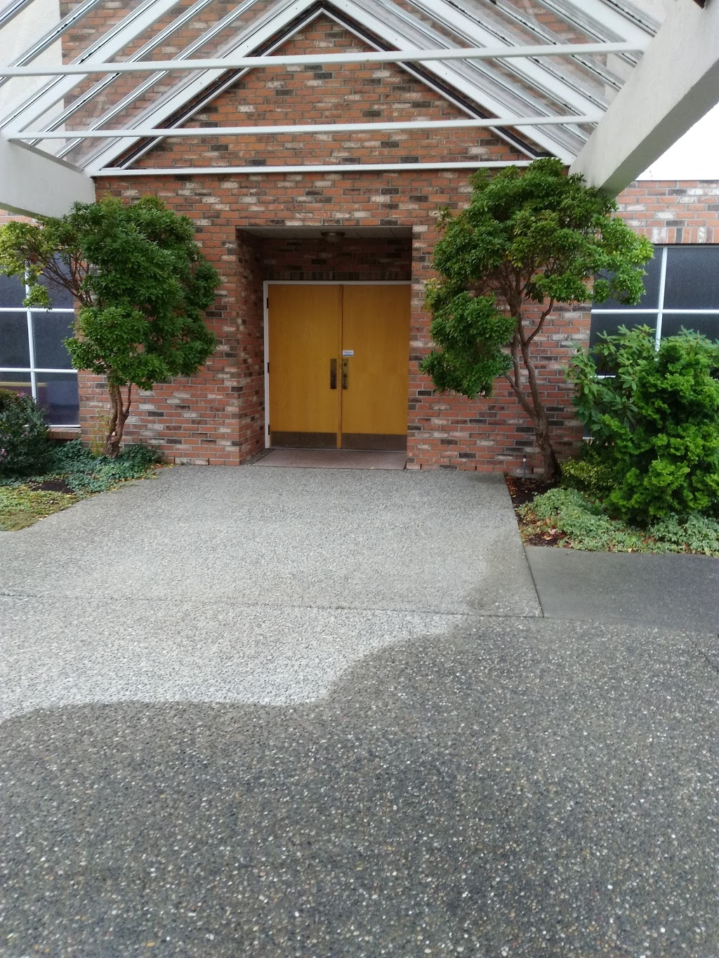 White Rock Baptist Church | 1657 140 St, Surrey, BC V4A 4H1, Canada | Phone: (604) 531-2344