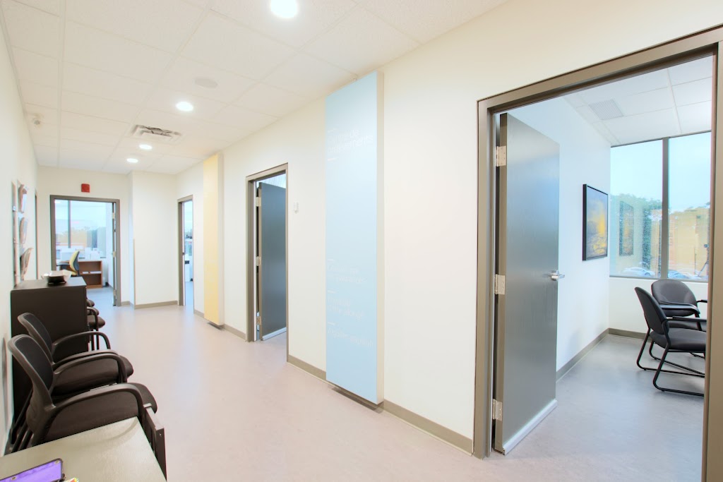 Private Medical Service | 1000 Bd de Montarville Suite 201, Boucherville, QC J4B 5V9, Canada | Phone: (450) 641-6774