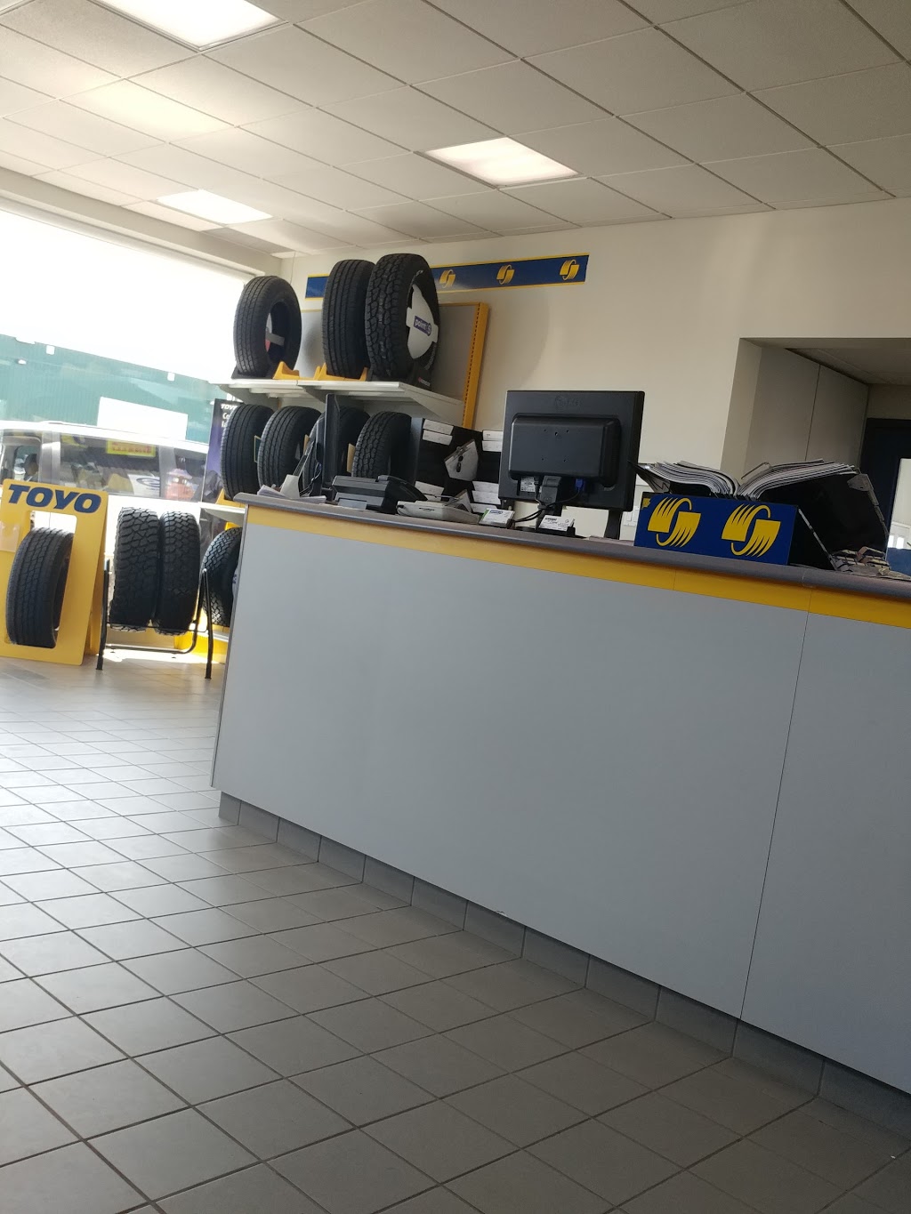 Point S - Picard Service De Pneus | 590 Rue Chef Max Gros-Louis, Wendake, QC G0A 4V0, Canada | Phone: (418) 842-7685