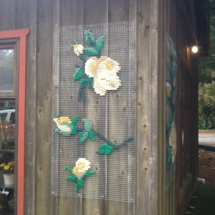 The Rusty Hinge | 1059 Roberts Creek Rd, Roberts Creek, BC V0N 2W0, Canada | Phone: (778) 458-2450