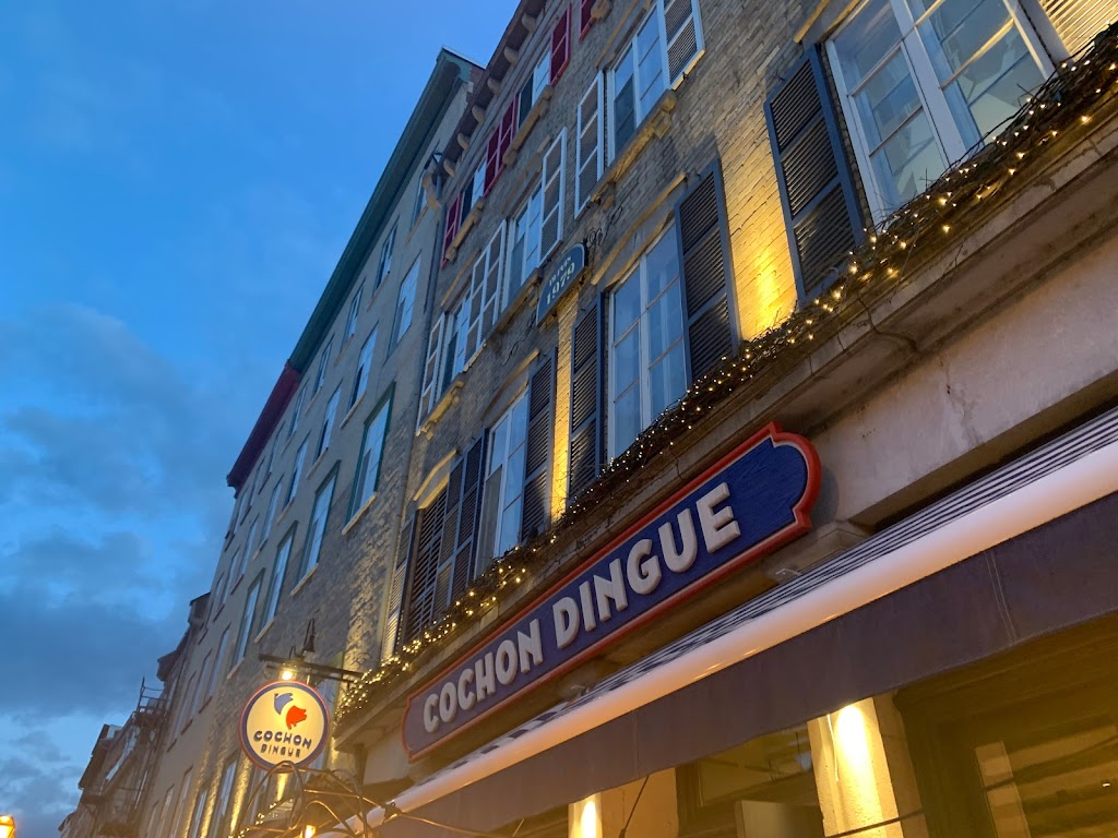 Le Petit Cochon Dingue | 24 Bd Champlain, Québec, QC G1K 4H7, Canada | Phone: (418) 694-0303