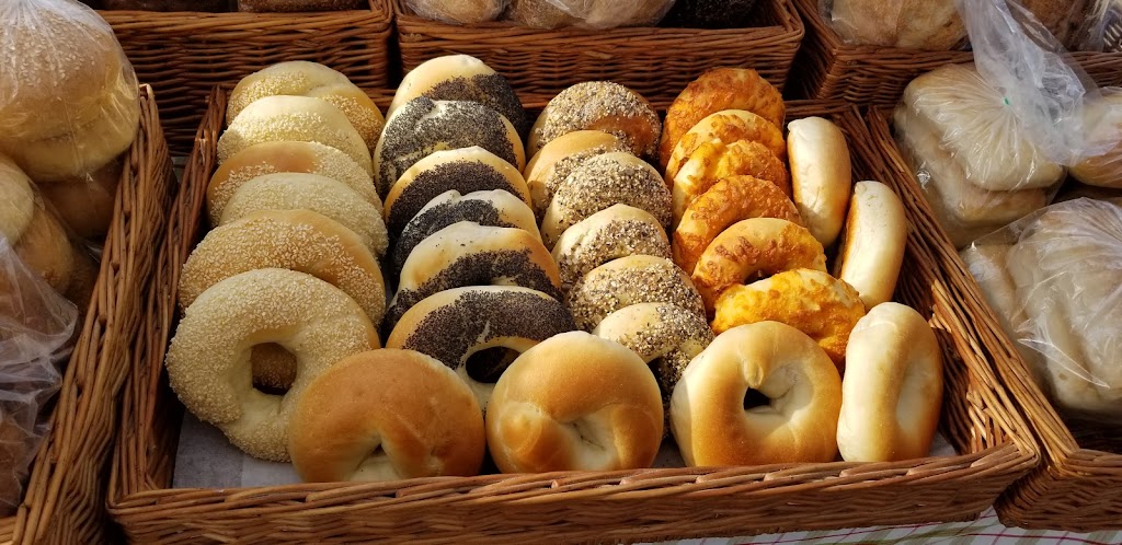 Chester Farmers & Artisans Market | 37 Smith Rd, Chester, NS B0J 1J0, Canada | Phone: (902) 277-1697