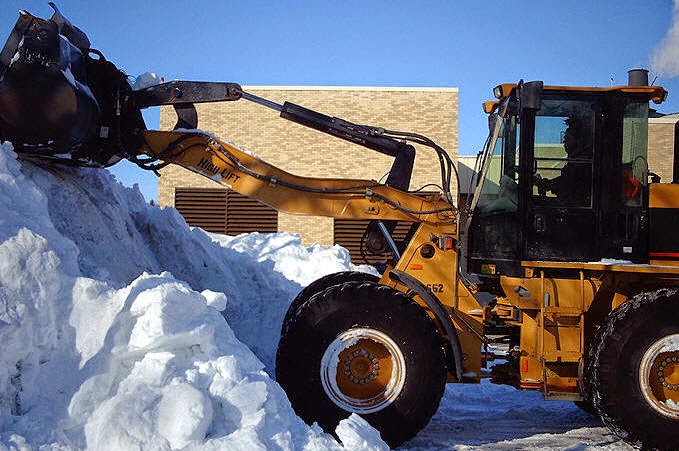 Simcoe Contracting | 1013 Penetanguishene Rd, Barrie, ON L4M 4Y8, Canada | Phone: (705) 816-2425