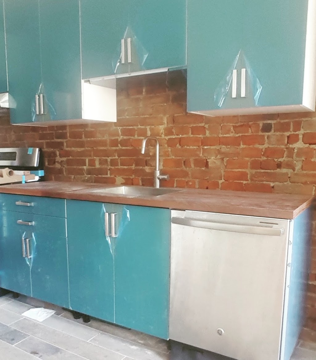 High Park Handyman | 140 Howard Park Ave, Toronto, ON M6R 1V6, Canada | Phone: (647) 370-3800
