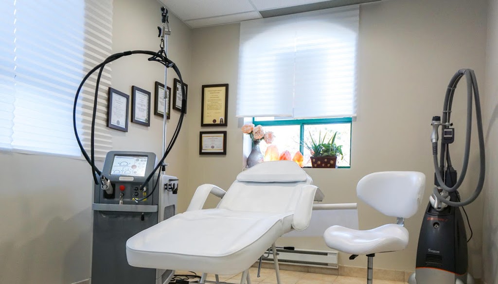 Unique Clinic Laser, Botox and Filler in Richmond Hill | 8900 Yonge St Unit4, Richmond Hill, ON L4C 0L7, Canada | Phone: (416) 614-3000