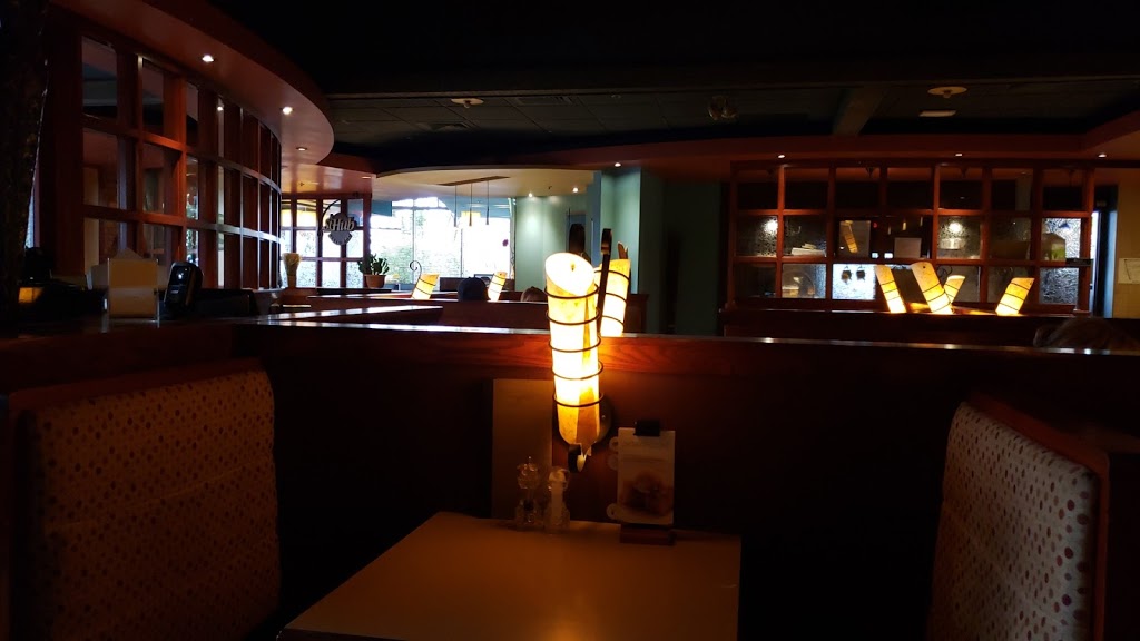 Rôtisserie St-Hubert | 1370 Boulevard Monseigneur-Langlois, Saint-Timothée, QC J6S 1E3, Canada | Phone: (450) 371-9222