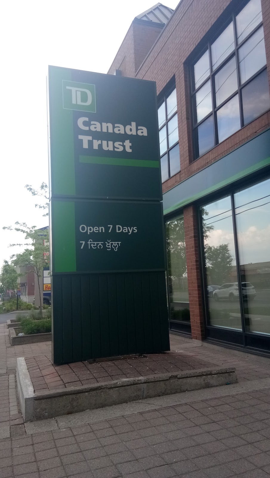 TD Canada Trust Branch and ATM | 680 Markham Rd, Scarborough, ON M1H 2A7, Canada | Phone: (416) 439-5534
