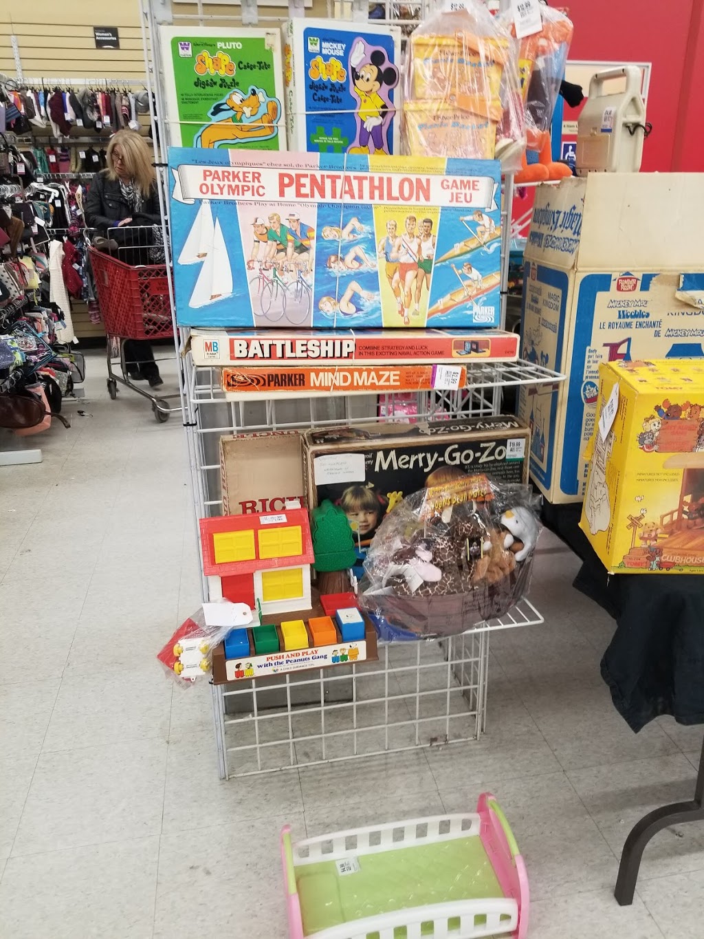 Value Village | 1379 London Rd, Sarnia, ON N7S 1P6, Canada | Phone: (519) 541-0153