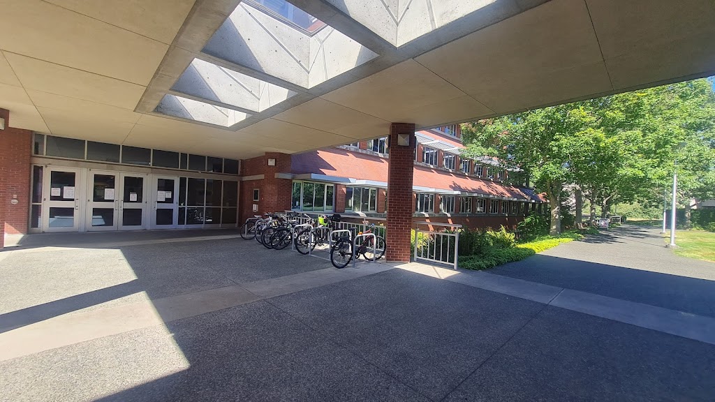 Peter B. Gustavson School of Business | Finnerty Rd, Victoria, BC V8P 5C2, Canada | Phone: (250) 472-4139