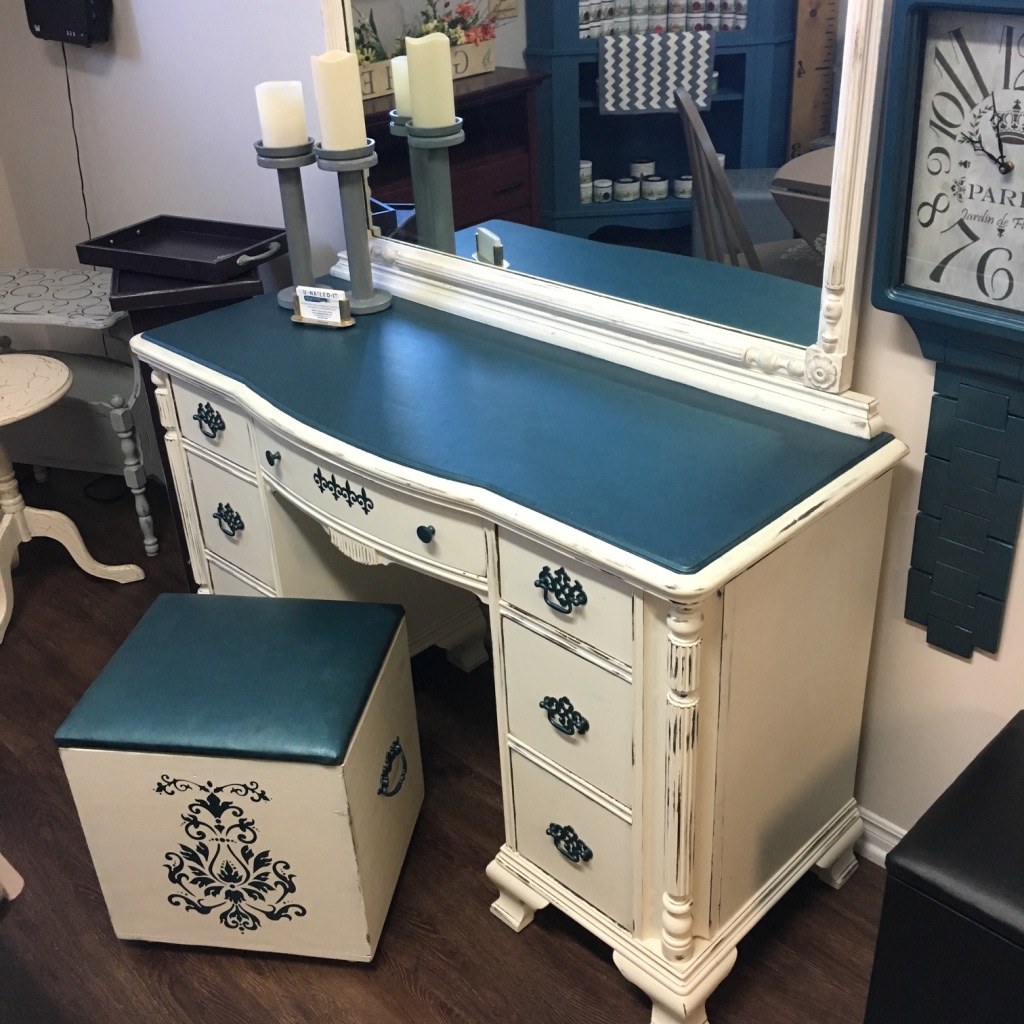 Kawartha Makers DIY Studio | 2237 Lorraine Dr, Peterborough, ON K9L 1Y6, Canada | Phone: (705) 559-3983