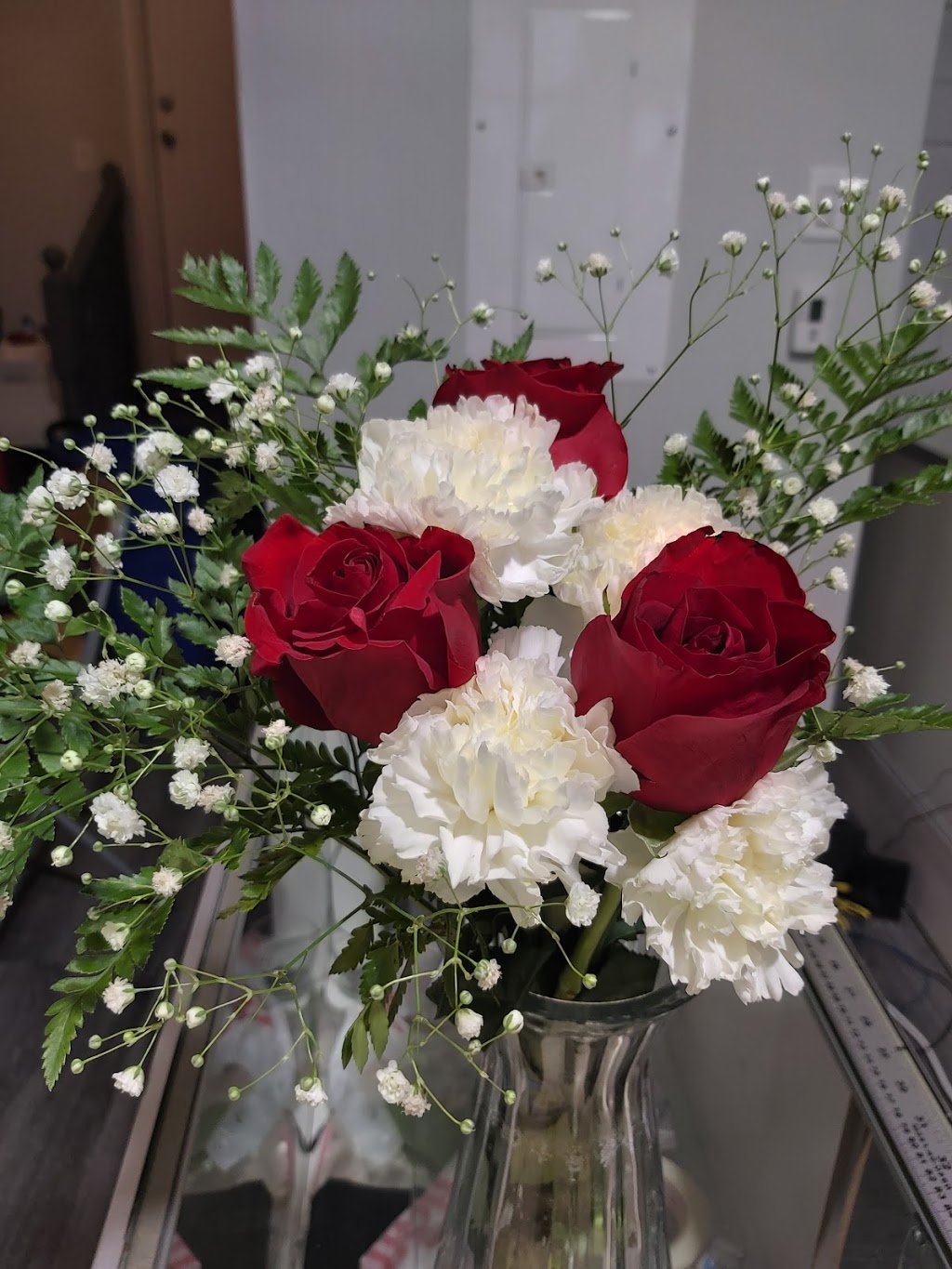 Galaxy Florist Brampton | 162 Davenfield Cir, Brampton, ON L6P 4M1, Canada | Phone: (416) 543-5043