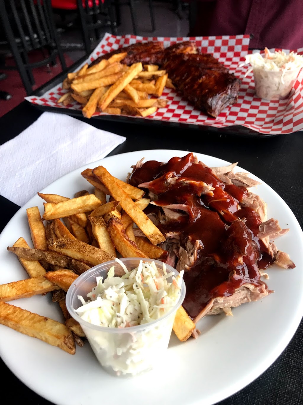 Jeffros BBQ | 4572 Queen St, Niagara Falls, ON L2E 2L7, Canada | Phone: (289) 296-4473