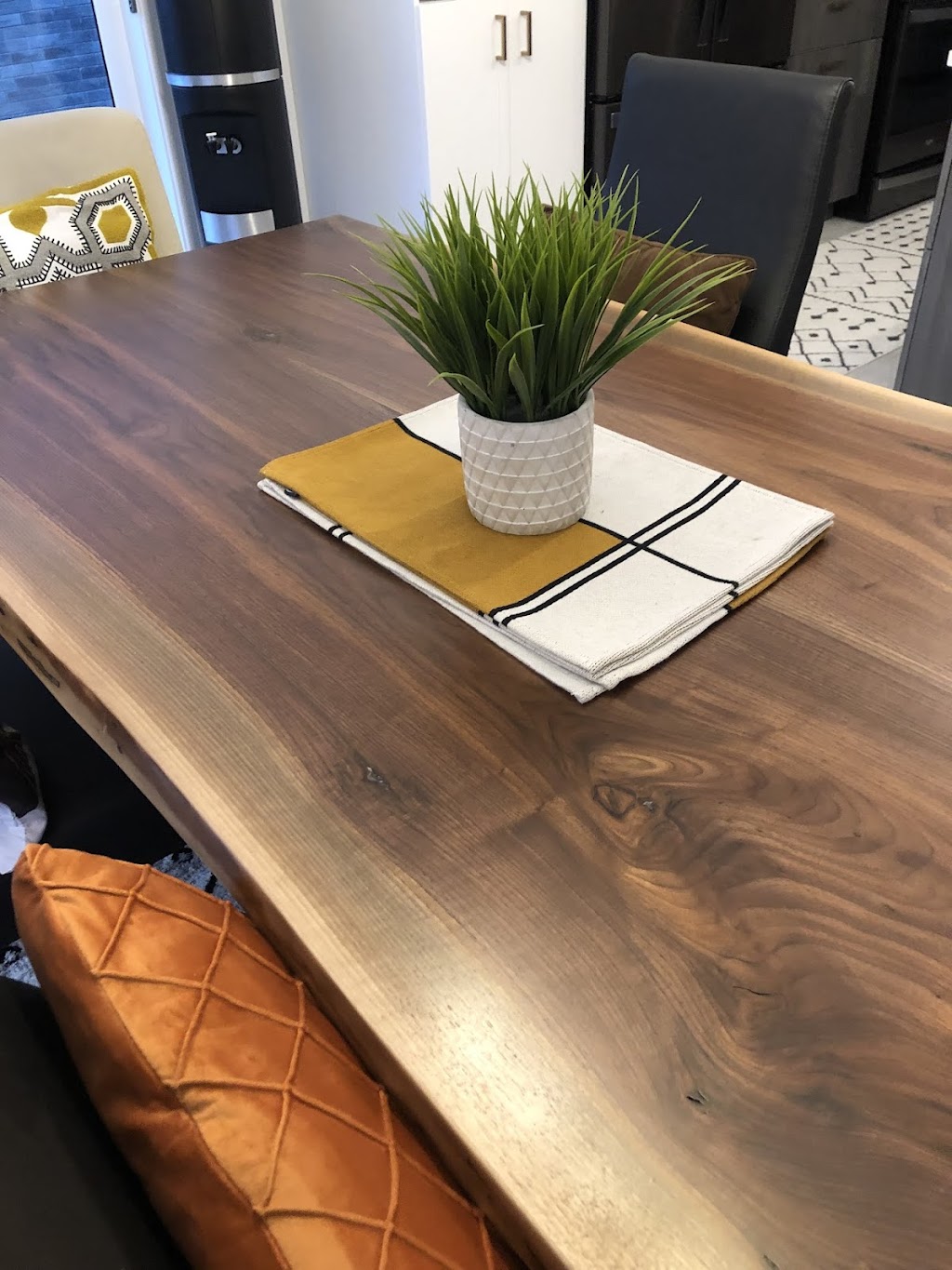 Priors Edge Creations | 198 Russett Dr, Arnprior, ON K7S 3G8, Canada | Phone: (613) 266-1489
