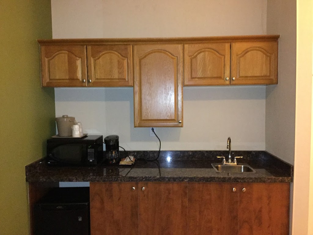 Econo Lodge | 15 Graham St, Woodstock, ON N4S 6J5, Canada | Phone: (519) 533-6066